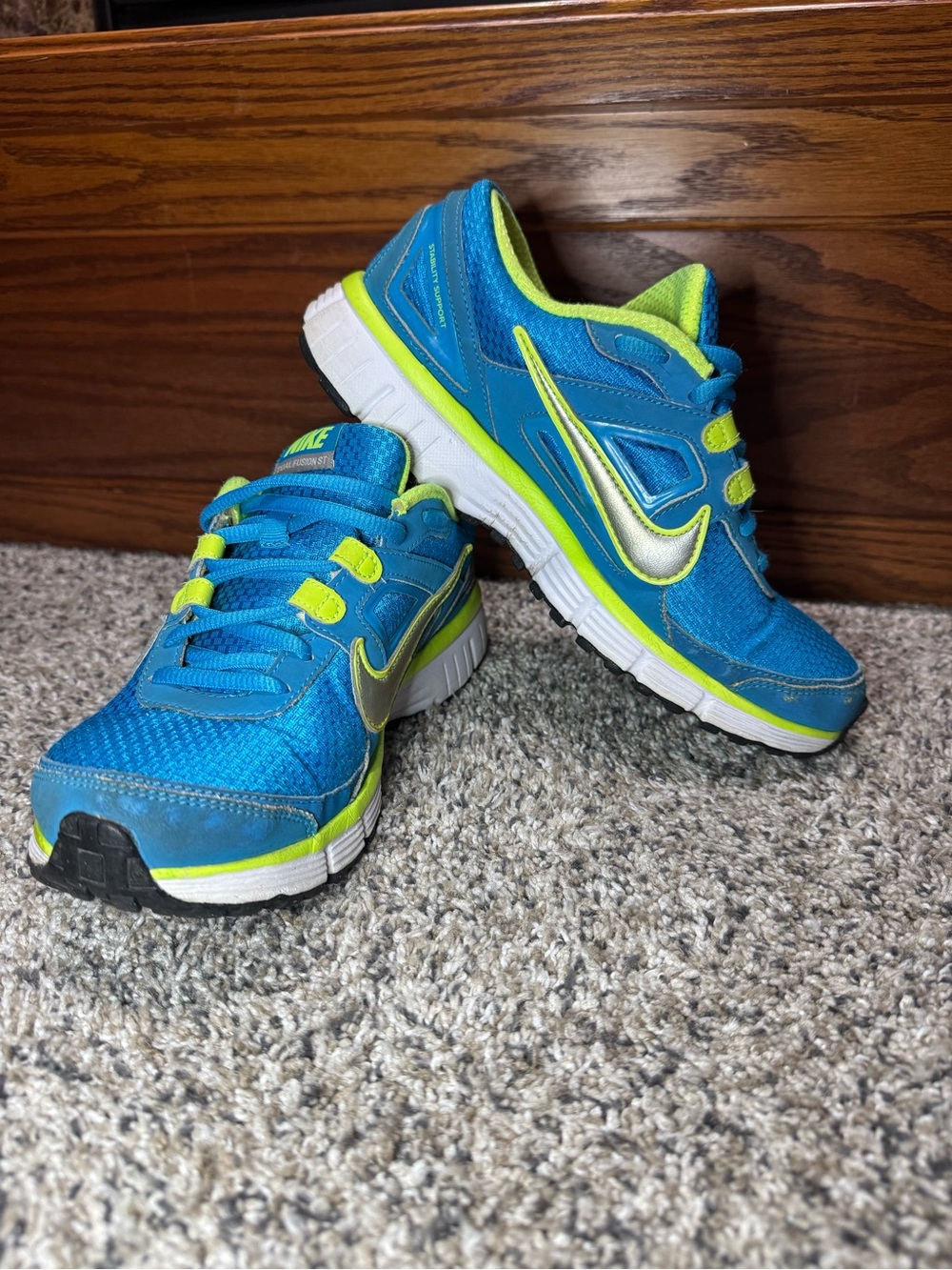 Nike Women’s Blue and Lime Athletic Running Shoes